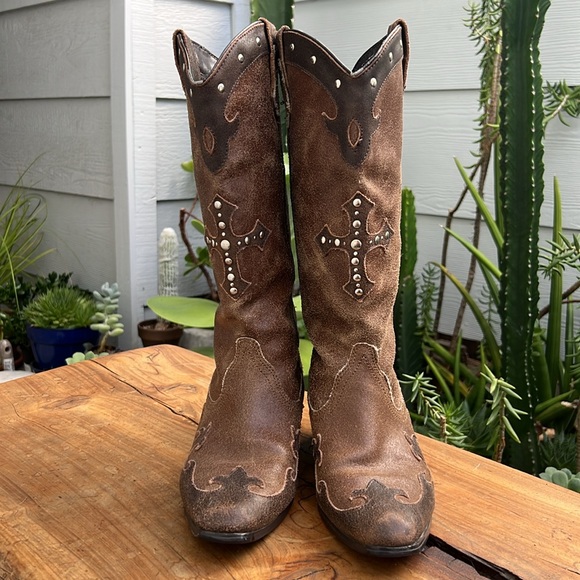 Vintage Women’s Western Cowboy Boots Brown Cross Studded - Picture 3 of 16
